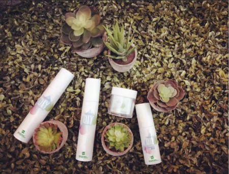 NEWNEW|女神节|这份走心的礼物，你想送给谁？