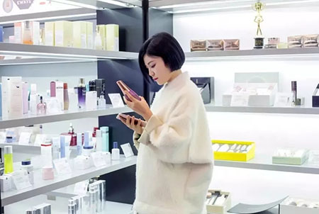 未来美妆店铺理想的模式——打造美妆乐园！